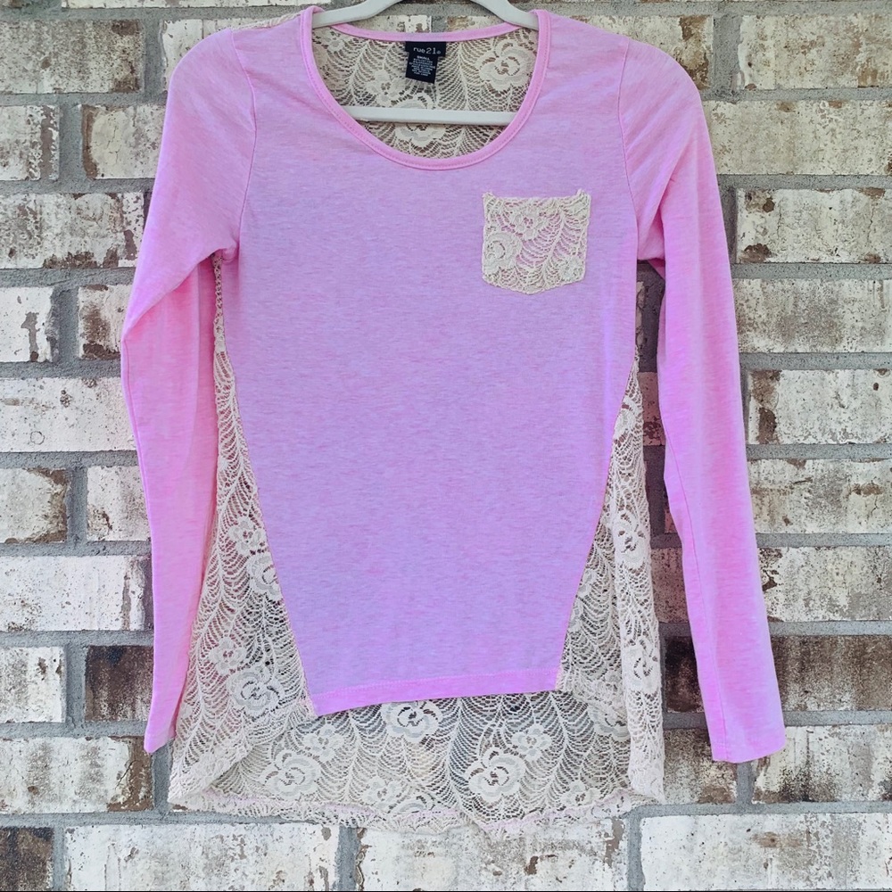 Rue 21 pink sweater size S